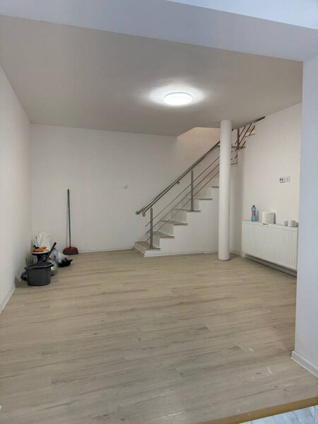 Turda- Banu Manta, Particular Vila  pozitie exceptionala, 12 camere,