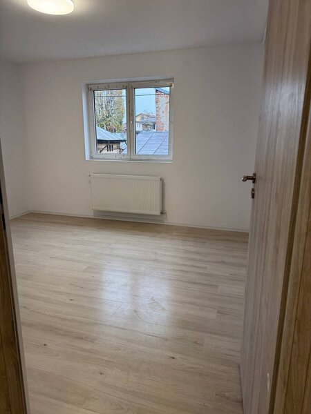 Turda- Banu Manta, Particular Vila  pozitie exceptionala, 12 camere,