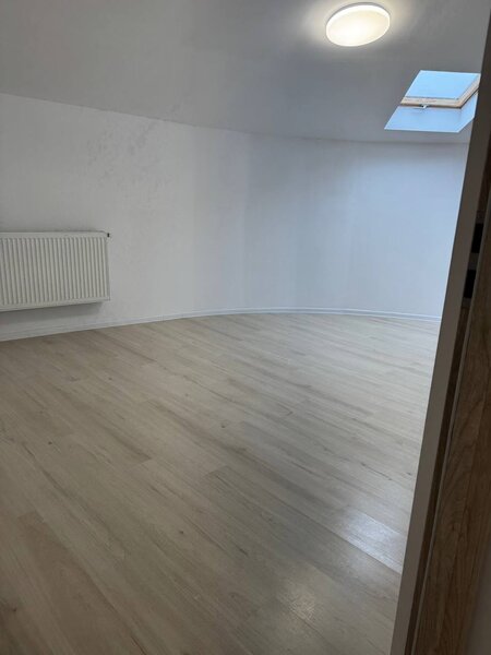 Turda- Banu Manta, Particular Vila  pozitie exceptionala, 12 camere,